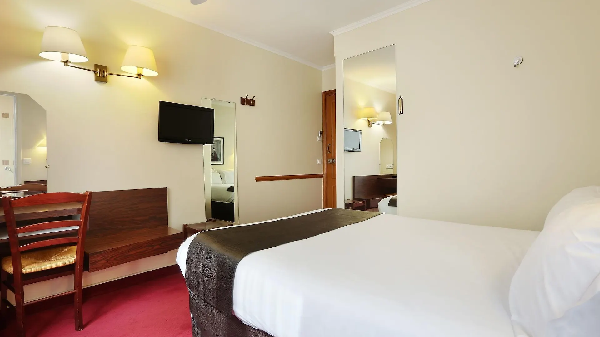 Du College De France Hotel 3*