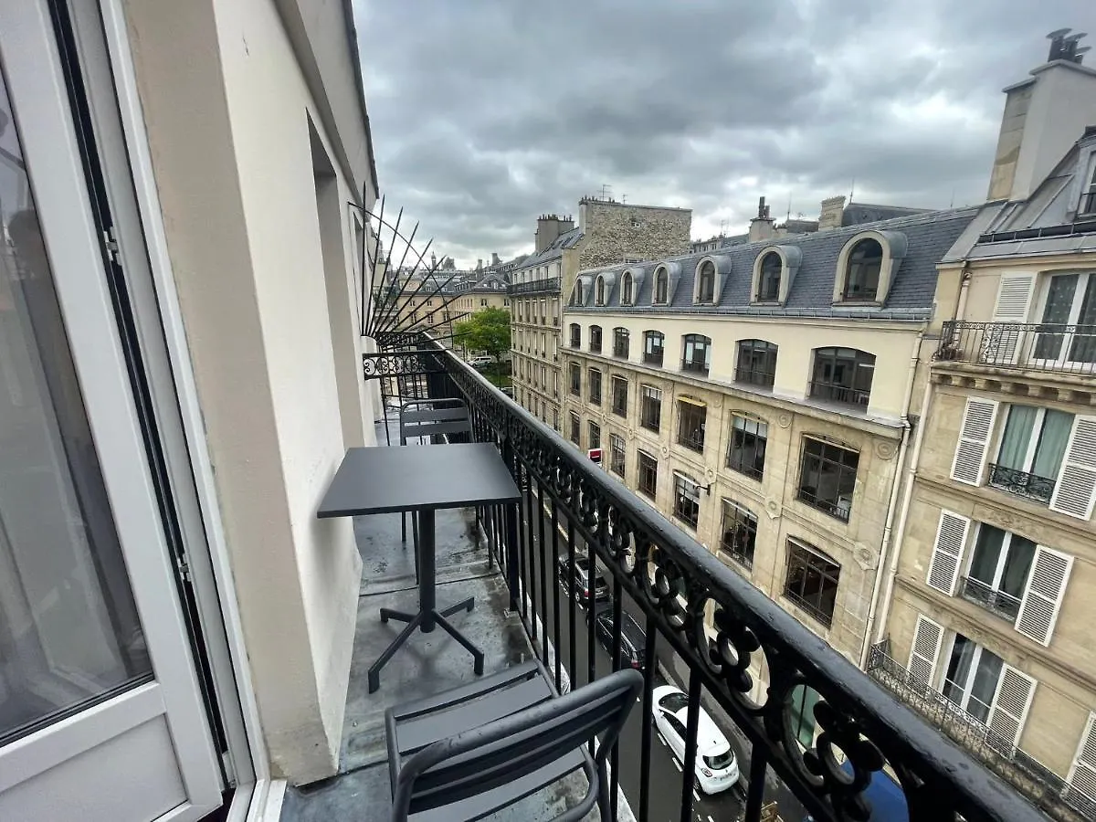Hotel Du College De France 3*